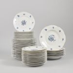 1294 8567 DINNERWARE